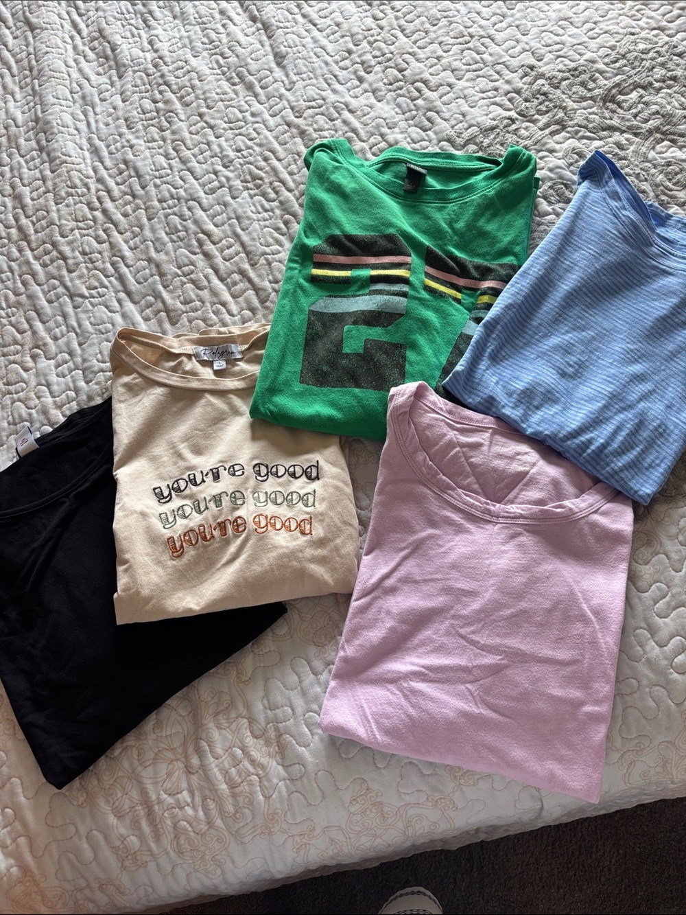Assorted Women’s short-sleeved Tee Pack - SIZE LARGE